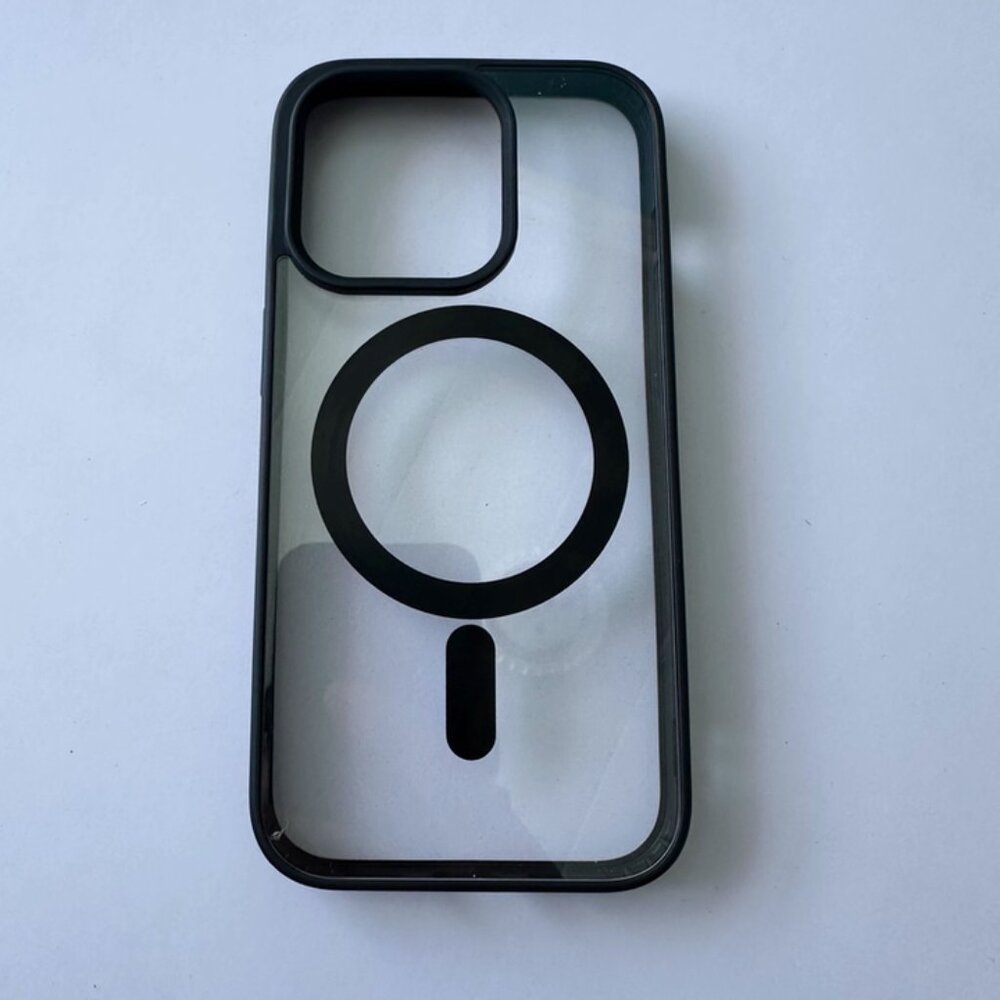 Cream iPhone16 Case
